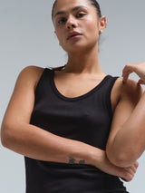 Seamless Basic Woolen Isa | Merinowolle Tank Top Black