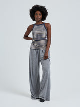 Seamless Basic Silky Daze | Seide Strap Top Navy/Beige