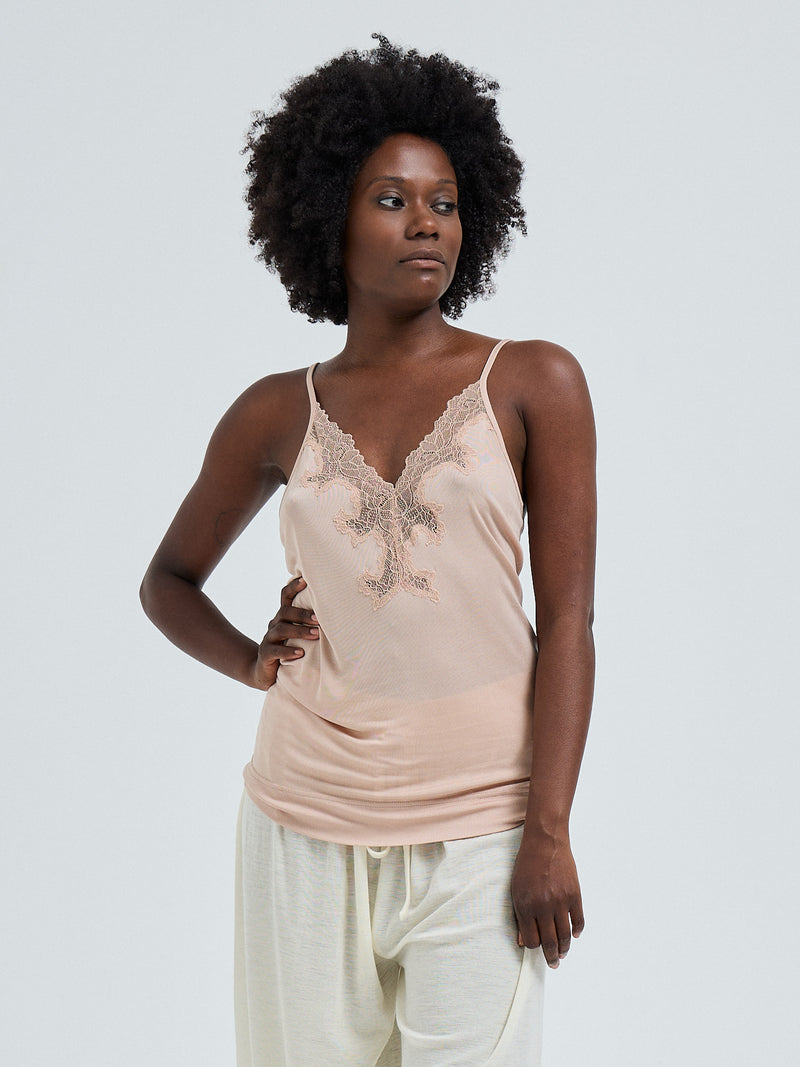 Seamless Basic Lace Silk Cami | Mulberry Seide Cami top Rosie Beige w. Rosie Beige