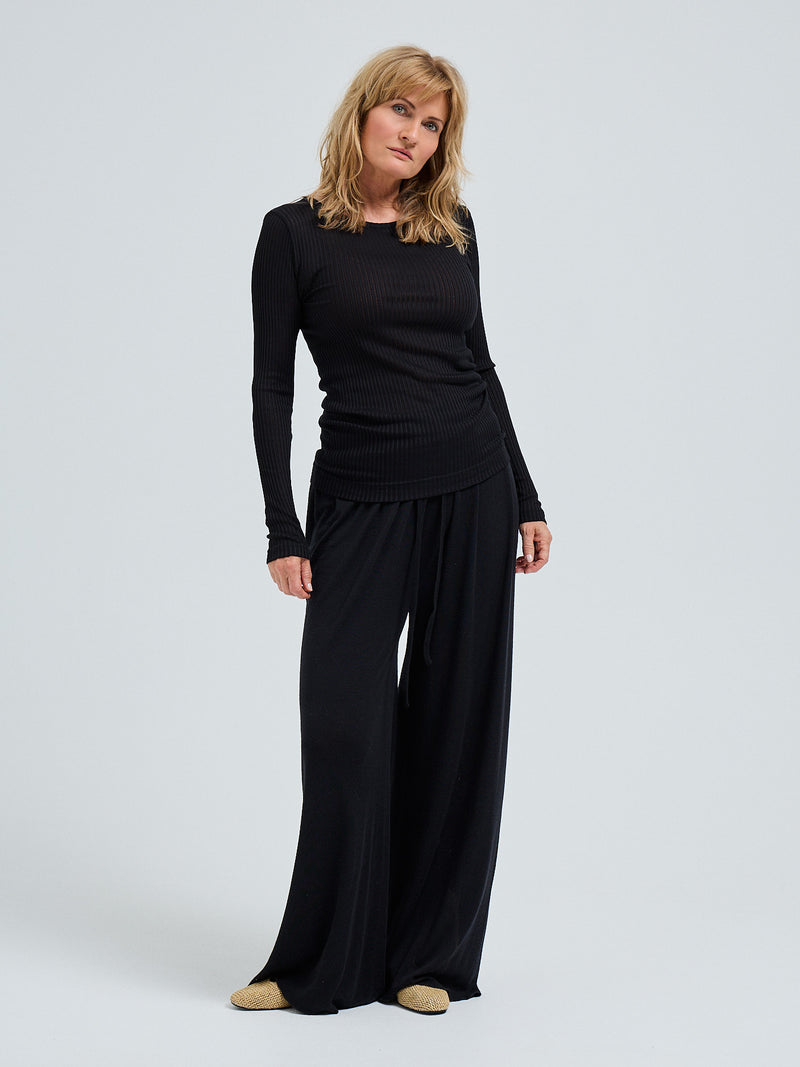 Seamless Basic Silky Alma | Seide L/S T-Shirt Black