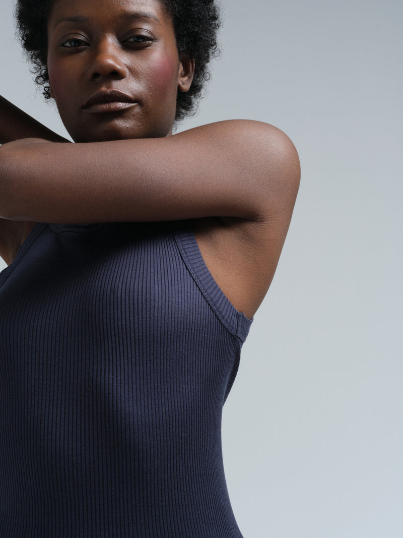 Seamless Basic Silky Daze | Seide Strap Top Navy