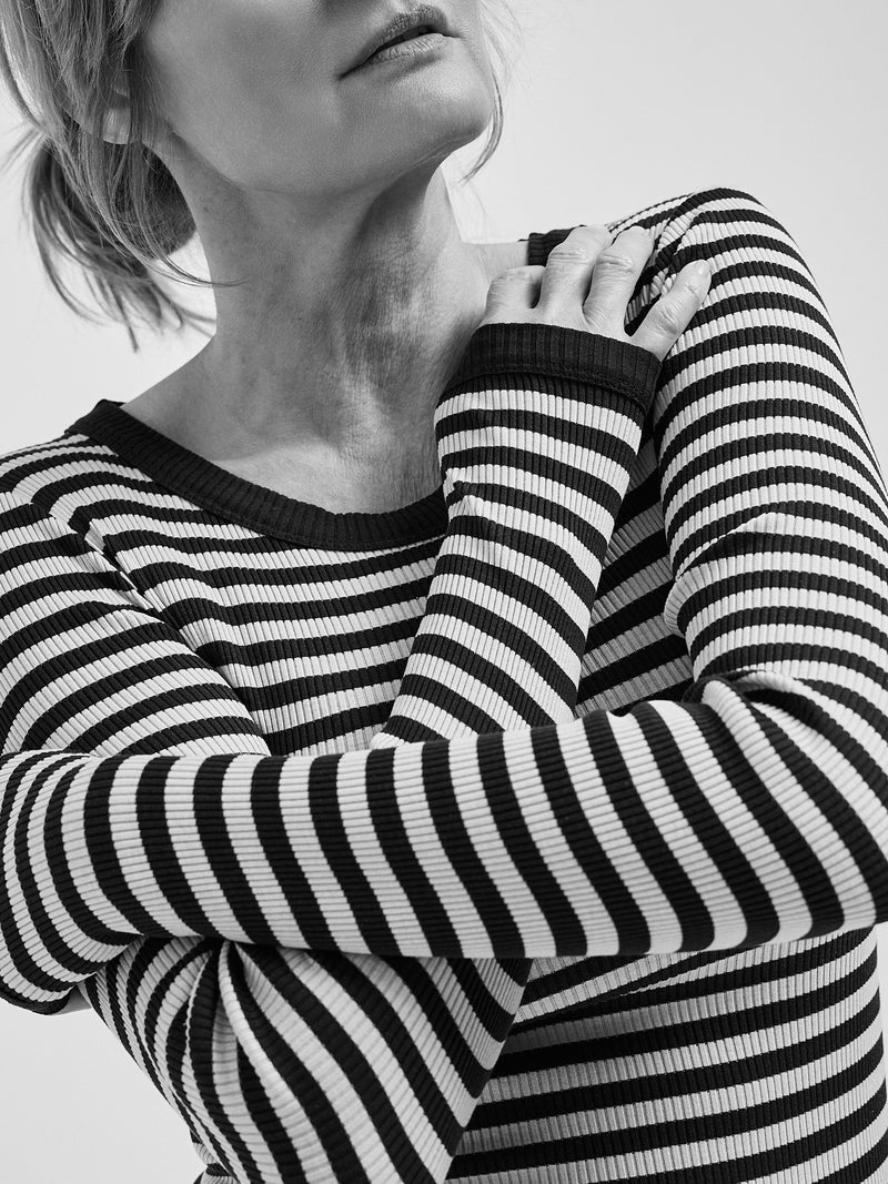 Seamless Basic Silky Fiore | Seide Blouse Navy/Off-white