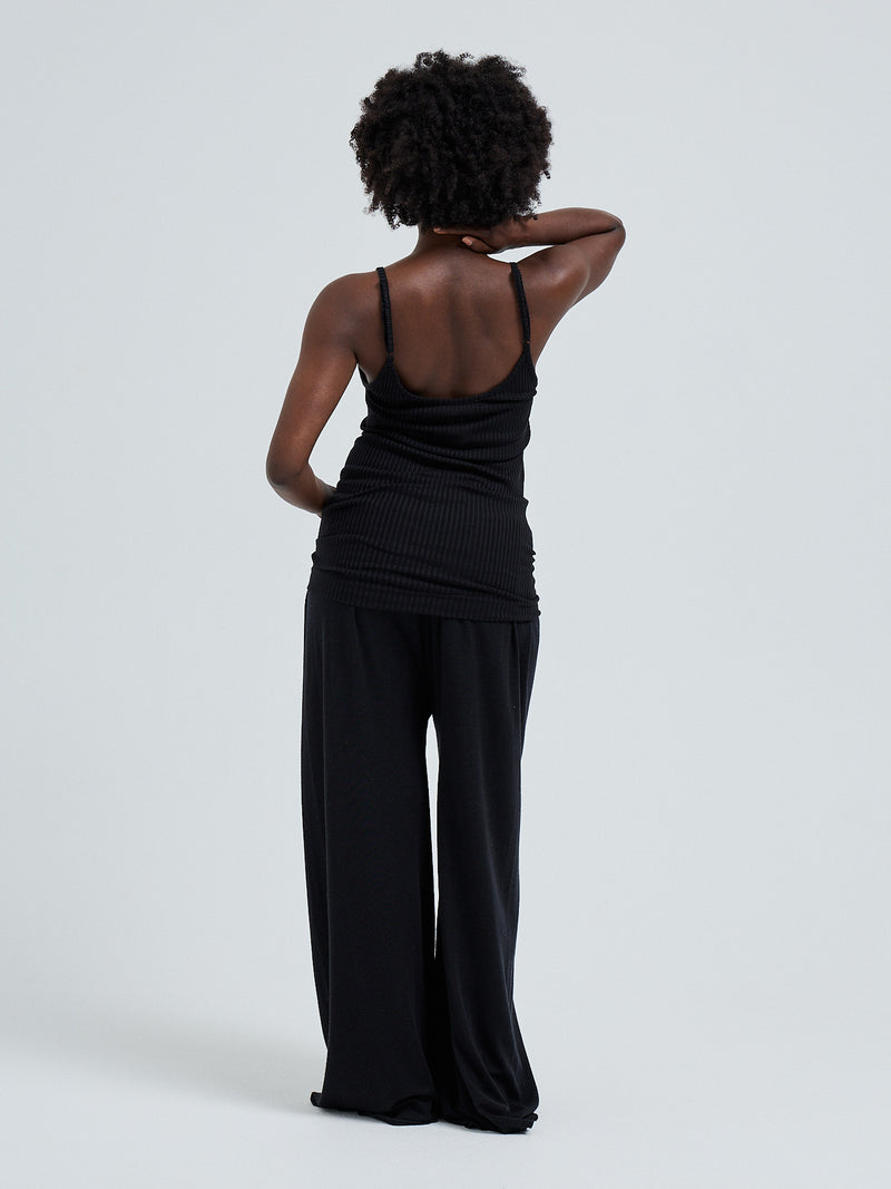 Seamless Basic Silky Sofia | Seide Strap Top Black