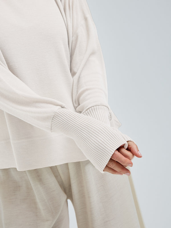 Seamless Basic Woolen Sporty Sweat | Merinowolle Blouse Off-White